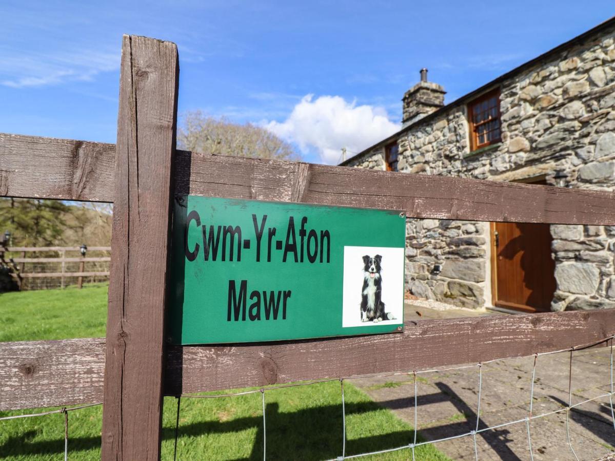 Villa Cwm Yr Afon Mawr à Llanbedr  Extérieur photo