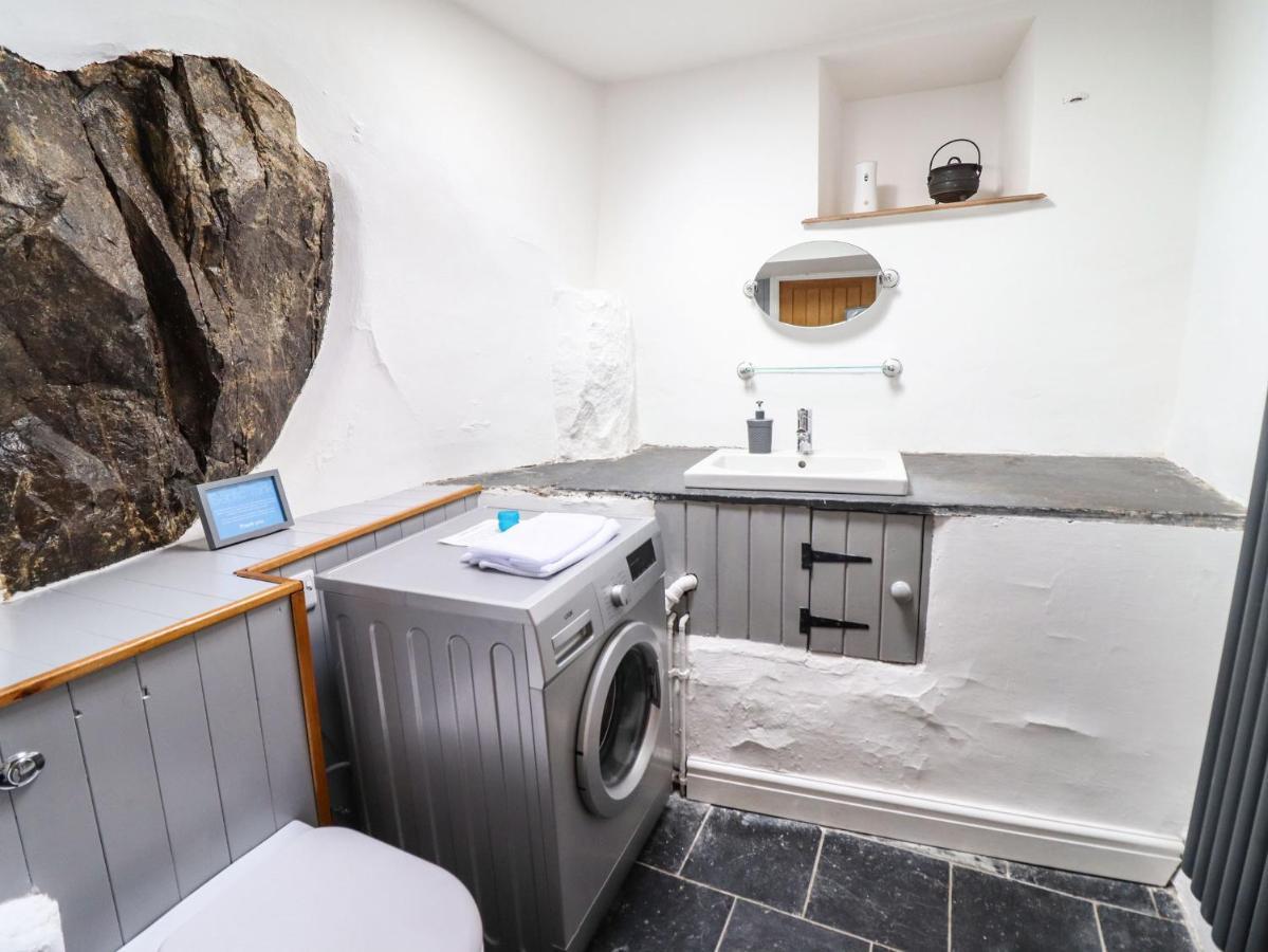 Villa Cwm Yr Afon Mawr à Llanbedr  Extérieur photo