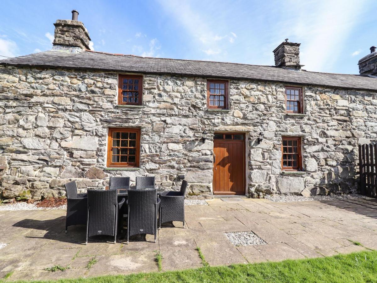 Villa Cwm Yr Afon Mawr à Llanbedr  Extérieur photo