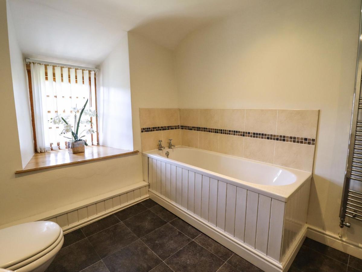 Villa Cwm Yr Afon Mawr à Llanbedr  Extérieur photo